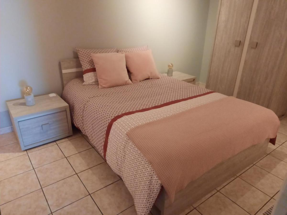 Superbe Appartement De 65M2 A 6061 Montignies-Sur-Sambre Charleroi Exterior foto